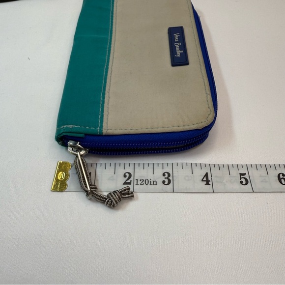Vera Bradley Cream & Teal w/Royal Blue Zipper Bird Print RFID Protection Wallet - Picture 9 of 9